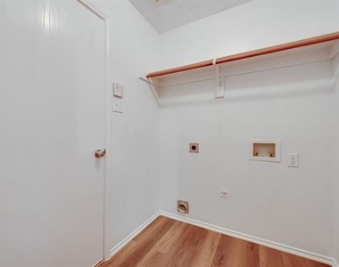 9909 Coolidge Drive - Photo Thumbnail 19
