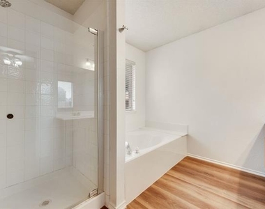 9909 Coolidge Drive - Photo Thumbnail 23