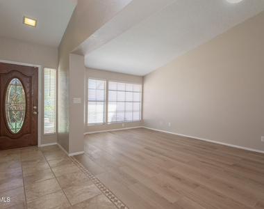 10930 E Hope Drive - Photo Thumbnail 9