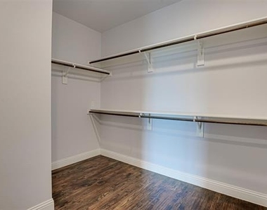 8447 Jacobs Street - Photo Thumbnail 23