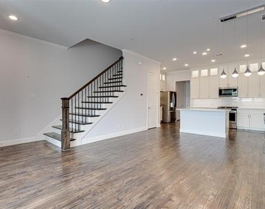 8447 Jacobs Street - Photo Thumbnail 3