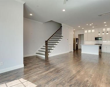 8447 Jacobs Street - Photo Thumbnail 7