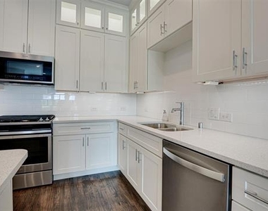 8447 Jacobs Street - Photo Thumbnail 10