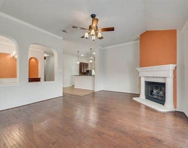 12608 Red Hawk Drive - Photo Thumbnail 7