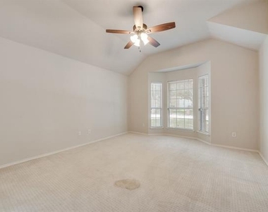 12608 Red Hawk Drive - Photo Thumbnail 11