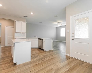 5217 Rockrose Lane - Photo Thumbnail 6
