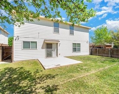4956 Thorn Hollow Drive - Photo Thumbnail 23