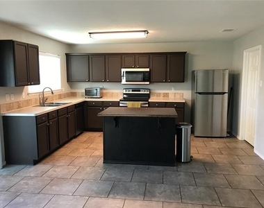 4956 Thorn Hollow Drive - Photo Thumbnail 5