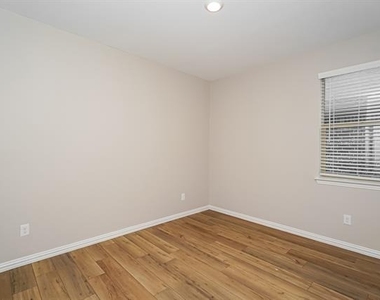 14608 Serrano Ridge Road - Photo Thumbnail 12