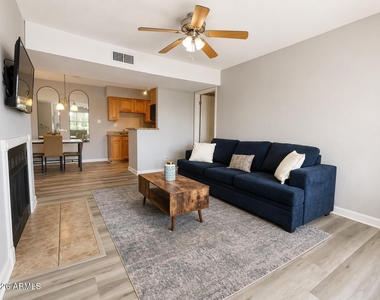 5995 N 78th Street - Photo Thumbnail 1