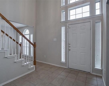 7808 Silver Sage Drive - Photo Thumbnail 2
