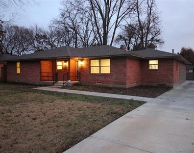 717 Greenleaf Drive - Photo Thumbnail 26