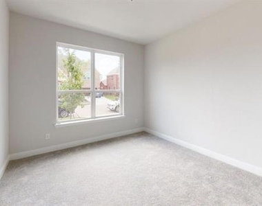 1412 Anna Marie Lane - Photo Thumbnail 17