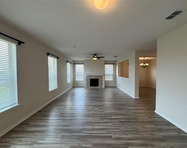 8712 Antelope Flat Lane - Photo Thumbnail 7