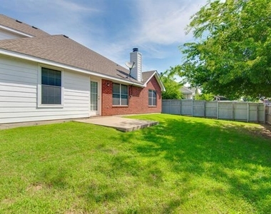 1133 Hillwood Drive - Photo Thumbnail 25