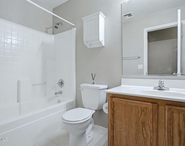 2655 S Sailors Way - Photo Thumbnail 21