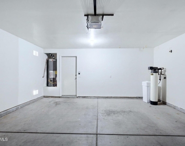 2655 S Sailors Way - Photo Thumbnail 19