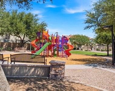 2655 S Sailors Way - Photo Thumbnail 30