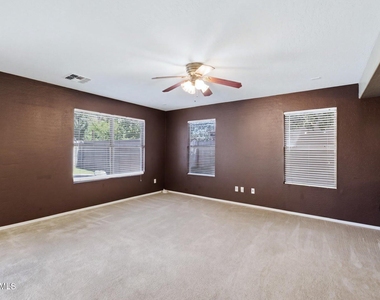 2655 S Sailors Way - Photo Thumbnail 10