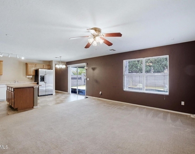 2655 S Sailors Way - Photo Thumbnail 7
