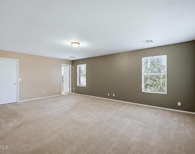 2655 S Sailors Way - Photo Thumbnail 14