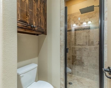 7565 Rawlins Lane - Photo Thumbnail 26