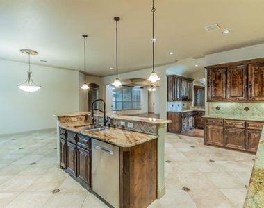 7565 Rawlins Lane - Photo Thumbnail 7