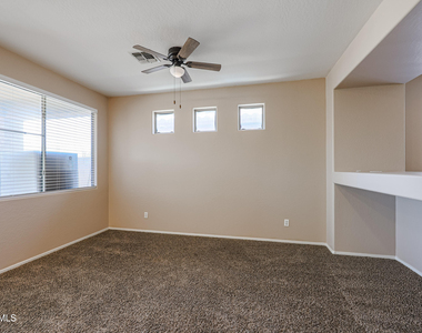 2470 W Warren Drive - Photo Thumbnail 10