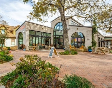 734 N Montclair Avenue - Photo Thumbnail 27