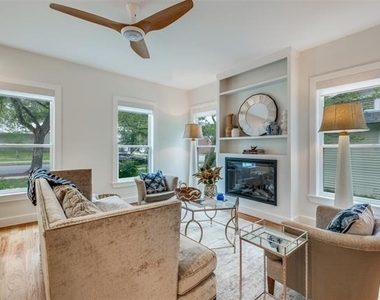 734 N Montclair Avenue - Photo Thumbnail 4