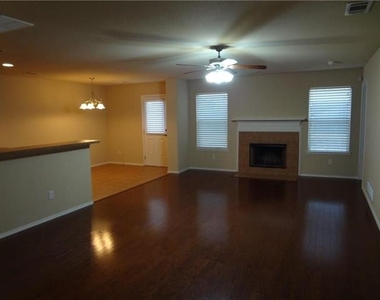 904 Mazatlan Court - Photo Thumbnail 1