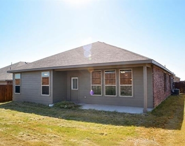 270 Irish Moss Drive - Photo Thumbnail 13