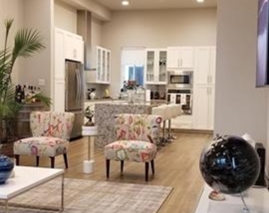 3816 Roseland Avenue - Photo Thumbnail 5