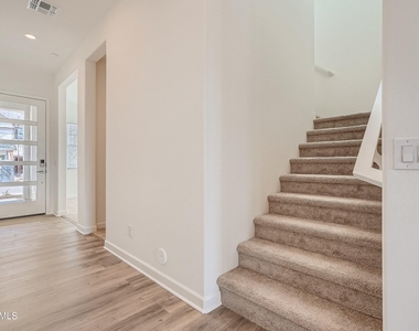 15550 S 181st Lane - Photo Thumbnail 4
