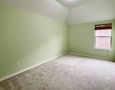 10301 Matador Drive - Photo Thumbnail 28