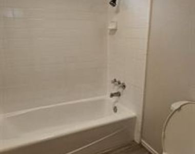 1204 Laurie Avenue - Photo Thumbnail 29