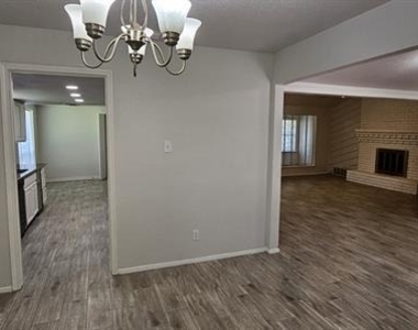 1204 Laurie Avenue - Photo Thumbnail 25