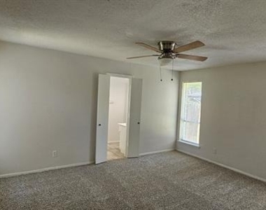 1204 Laurie Avenue - Photo Thumbnail 22