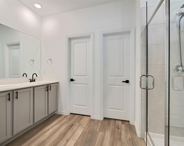 1224 Milfoil Drive - Photo Thumbnail 5