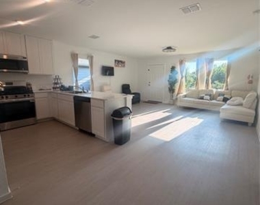 1817 Ventasso Boulevard - Photo Thumbnail 22