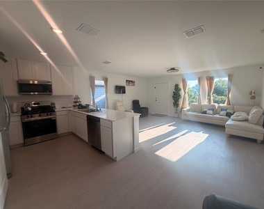 1817 Ventasso Boulevard - Photo Thumbnail 23