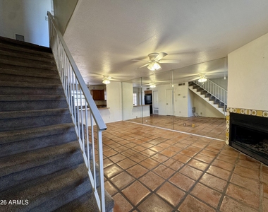 5704 E Aire Libre Avenue - Photo Thumbnail 25