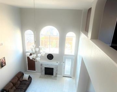 9309 Stonewood Drive - Photo Thumbnail 11