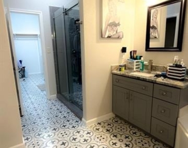 9309 Stonewood Drive - Photo Thumbnail 23