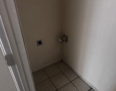 210-220 16th Street Se - Photo Thumbnail 9