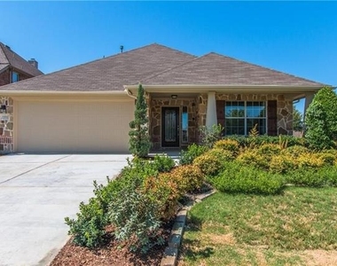 1404 Bluebird Drive - Photo Thumbnail 29