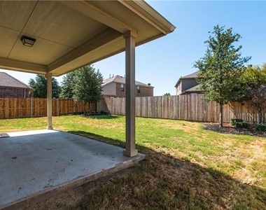1404 Bluebird Drive - Photo Thumbnail 26