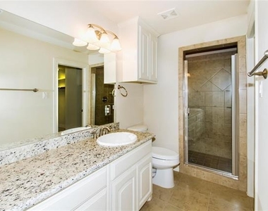 1809 Evergreen Court - Photo Thumbnail 9