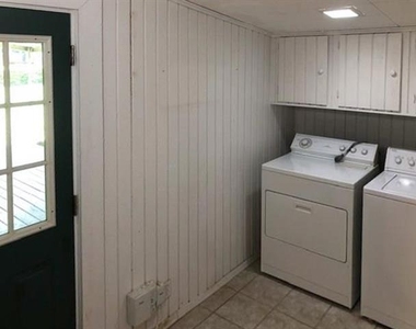 602 W 3rd Street - Photo Thumbnail 16