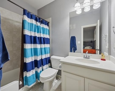 580 Butchart Drive - Photo Thumbnail 30